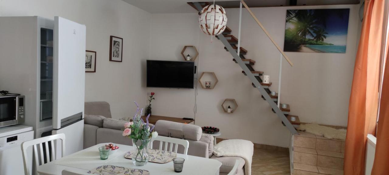 Judia Apartment Litomysl Ngoại thất bức ảnh